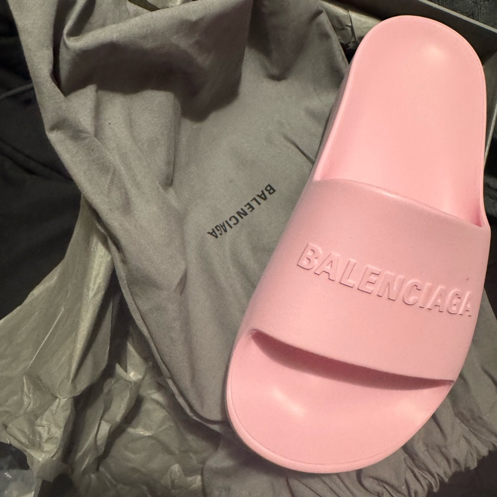 New Pink Pool slides